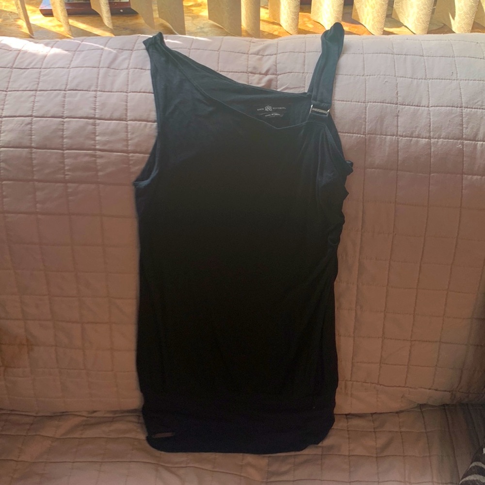 Rick & Republic Black Tank, Size Large.